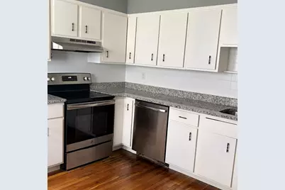 30 Clarence St, Everett, MA 02149 - Photo 12