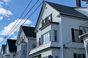 45 Katherine St, New Bedford, MA 02744 - Photo 2