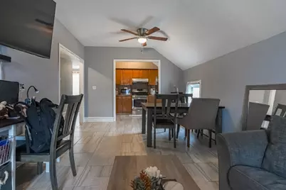 529 Stafford Rd, Fall River, MA 02721 - Photo 14