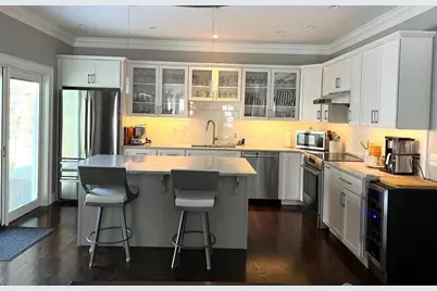 6 East Commons Drive #6, Hadley, MA 01035 - Photo 4