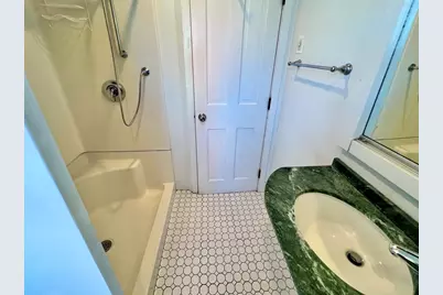 32 Fairmont Ave #2, Cambridge, MA 02139 - Photo 20