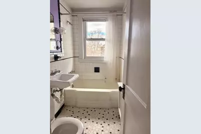 21 James St, New Bedford, MA 02740 - Photo 12