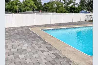 46 Brookfield Cir, Framingham, MA 01701 - Photo 20