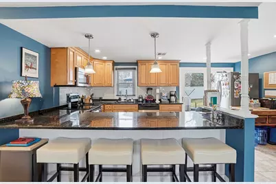 46 Brookfield Cir, Framingham, MA 01701 - Photo 8