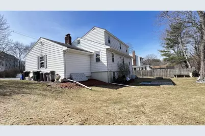 2 Carpenter Rd, Lynnfield, MA 01940 - Photo 2