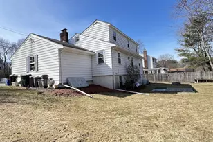 2 Carpenter Rd, Lynnfield, MA 01940 - Photo 2