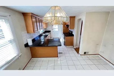 2 Carpenter Rd, Lynnfield, MA 01940 - Photo 6