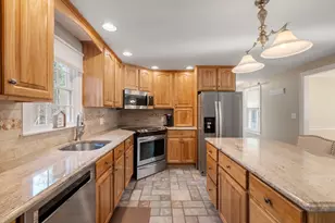 12 Thistle Ln, Rochester, MA 02770 - Photo 16