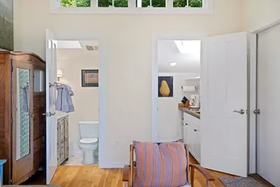 593 Commercial Street, Provincetown, MA 02657 - Photo 26