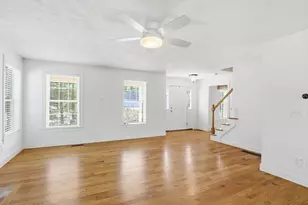 8 Winterberry Ln, Wareham, MA 02571 - Photo 10