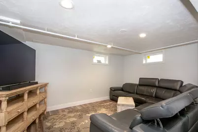 214 Mechanic St, Foxboro, MA 02035 - Photo 30
