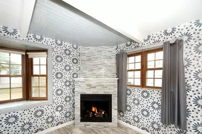 214 Mechanic St, Foxboro, MA 02035 - Photo 4