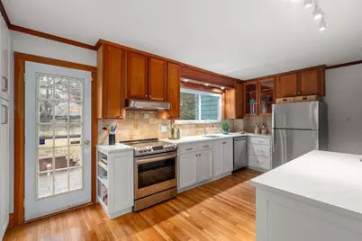 39 Malcolm Road, Boston, MA 02130 - Photo 4