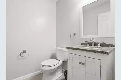 1401 Pawtucket Blvd #2, Lowell, MA 01854 - Photo 12