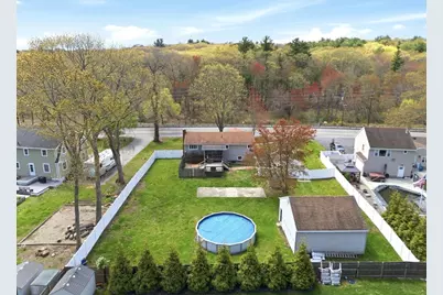 437 Lowell St, Peabody, MA 01960 - Photo 32
