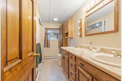 437 Lowell St, Peabody, MA 01960 - Photo 16