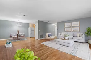 32 Thayer Pond, Oxford, MA 01537 - Photo 4