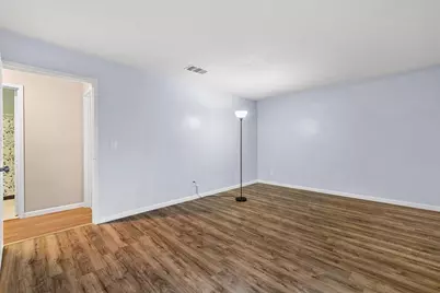 32 Thayer Pond #17, Oxford, MA 01537 - Photo 10