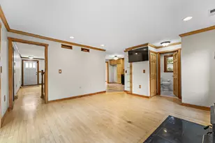 46 Perry Henderson Dr, Framingham, MA 01701 - Photo 12