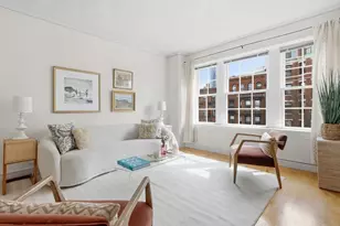 534 Beacon St, Boston, MA 02215 - Photo 1