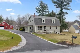 4 Coulson Rd, Berlin, MA 01503 - Photo 2