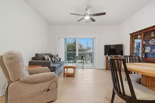 320 Martins Lndg, North Reading, MA 01864 - Photo 14
