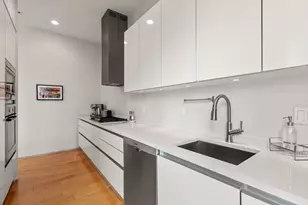 618 E 2nd St, Boston, MA 02127 - Photo 10