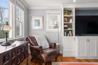 64 Newfield St, Boston, MA 02132 - Photo 6