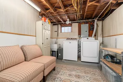 64 Newfield St, Boston, MA 02132 - Photo 28