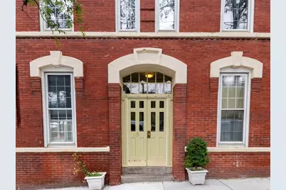 35 Chestnut St #2, Chelsea, MA 02150 - Photo 2