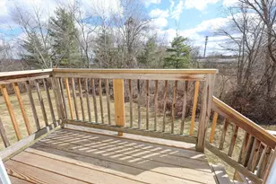 8 Oliver St, Haverhill, MA 01832 - Photo 16