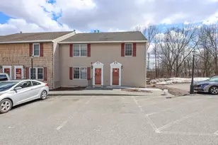 8 Oliver St, Haverhill, MA 01832 - Photo 24