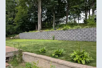 17 Daley St, Leominster, MA 01453 - Photo 18