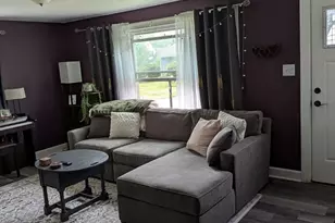 17 Daley St, Leominster, MA 01453 - Photo 10