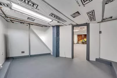 8 Ford St, Haverhill, MA 01832 - Photo 34