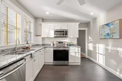 14 Albermarle St #14, Arlington, MA 02476 - Photo 12