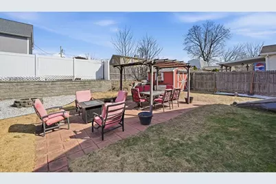 88 Agnes St, Springfield, MA 01118 - Photo 26