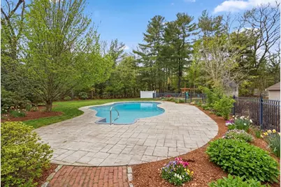 180 Chestnut St, Duxbury, MA 02332 - Photo 4