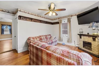 76 Liberty St, New Bedford, MA 02740 - Photo 2