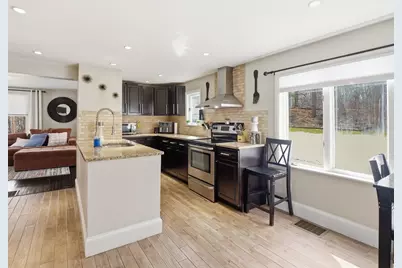 1 Canterbury Ave, Haverhill, MA 01832 - Photo 6