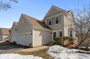 100 Buttercup Ln, Grafton, MA 01560 - Photo 1