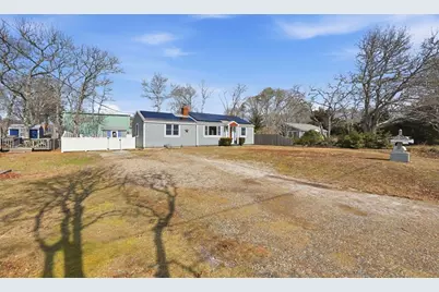 26 Howes Rd, Yarmouth, MA 02664 - Photo 4