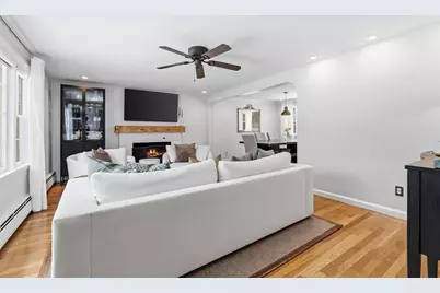 10 Celestine Ter, Stoneham, MA 02180 - Photo 4