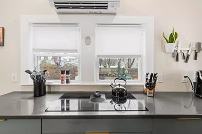 24 Franklin St, Stoughton, MA 02072 - Photo 6