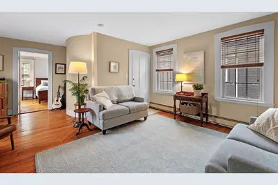 21 Briggs St #2, Salem, MA 01970 - Photo 6