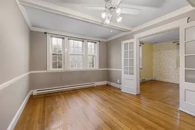 161 Florence St #2, Boston, MA 02131 - Photo 4