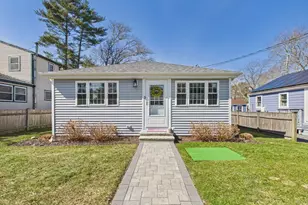 3 Hazel St, Wareham, MA 02571 - Photo 1