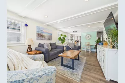 3 Hazel St, Wareham, MA 02571 - Photo 6