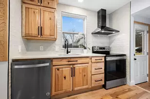 104 SW Cutoff, Northborough, MA 01532 - Photo 6