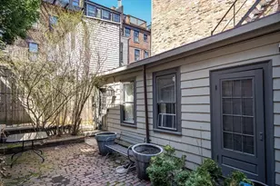36 Joy St, Boston, MA 02114 - Photo 14